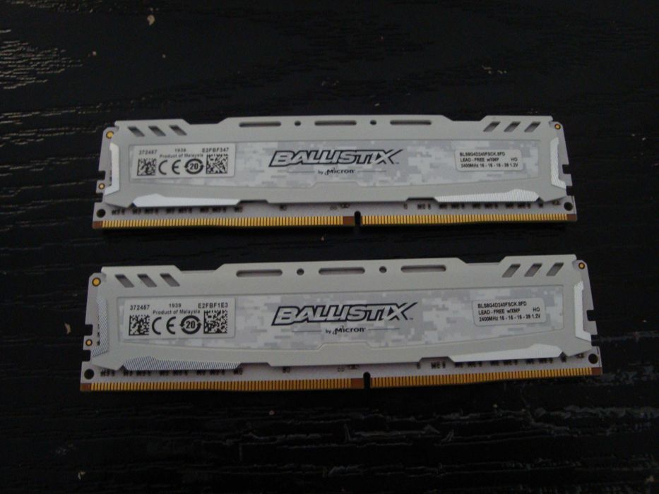 Kit memorie ram DDR4 16GB Ballistix Micron XMP 2400 Mhz CL16 1.2v