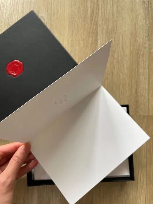 Cadou - set 10 invitații MONT BLANC, personalizate litera B