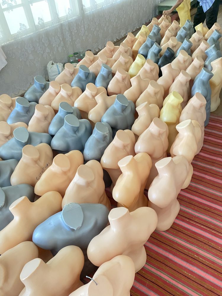 maniken  sotiladi