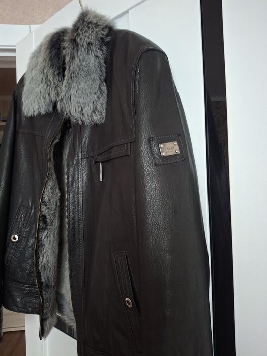 Продам зимнюю куртку