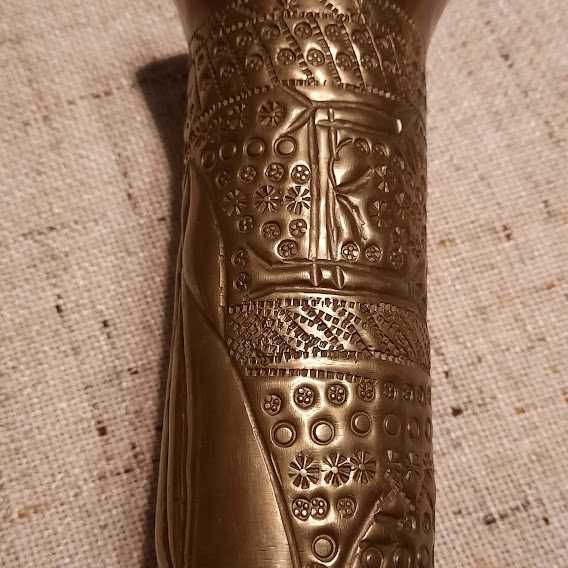 2 vaze alama stil trench art