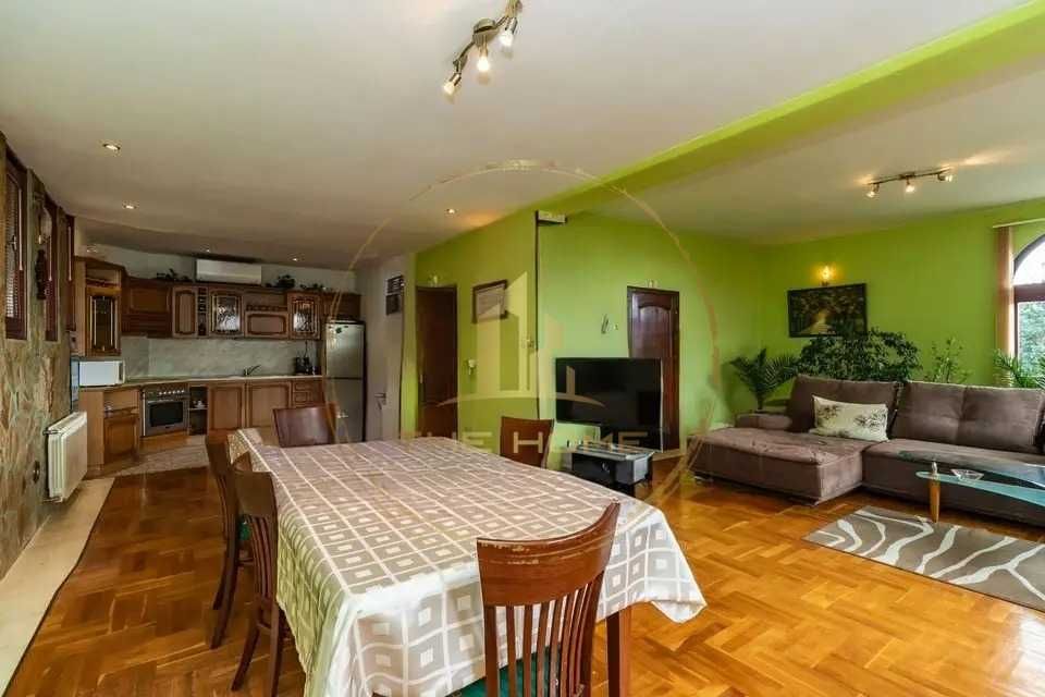 Дава се под наем Къща в Варна, Изгрев - 350 кв.м за 1500 € - Снимка #5
