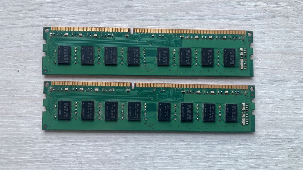 Оперативная память 4гб x2, ddr3