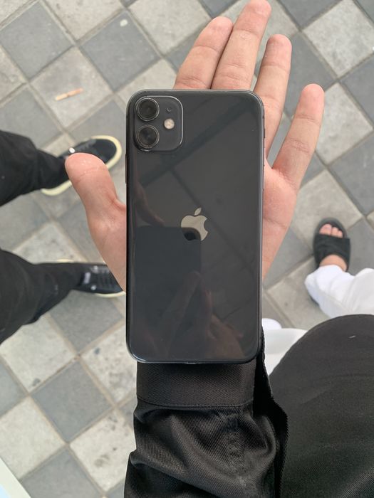 Iphone 11 qora  ideal