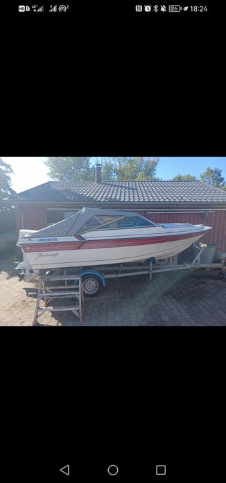 Vând barca 6 pers. cu motor+peridoc