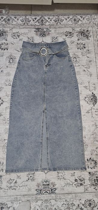 Haine de vânzare noi ne purtate