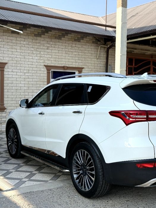 Jetour X70full срочна сотилади!