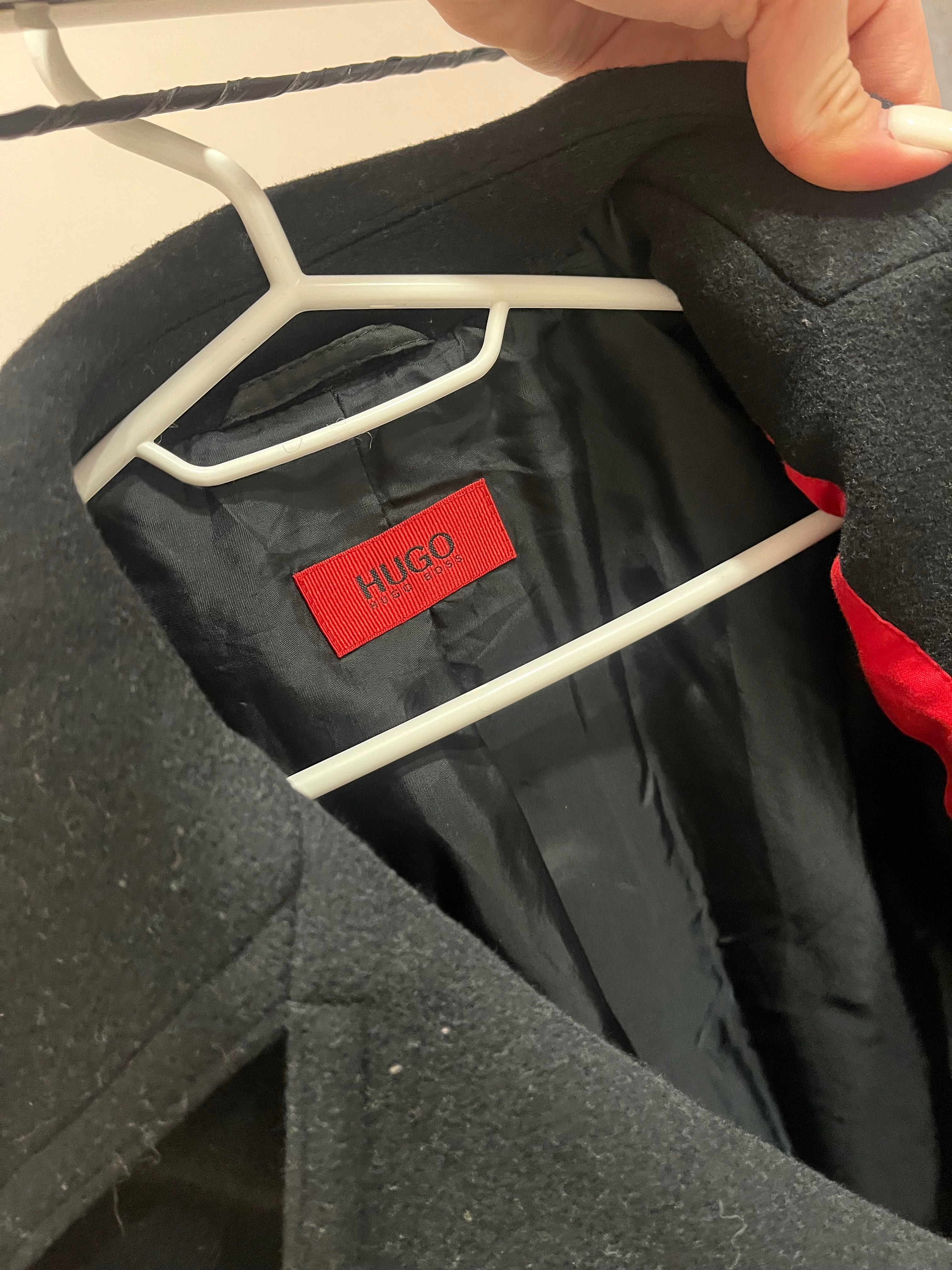 Палто Hugo Boss размер S