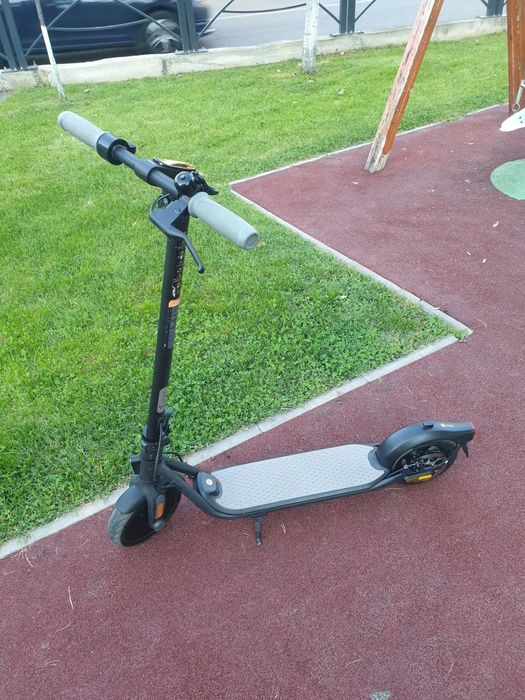 Trotinetă electrica Ninebot KickScooter Segway gen Xiaomi Mijia M365