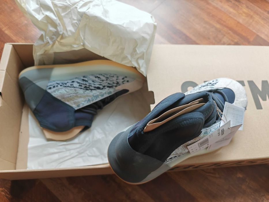 Adidas Yeezy QNTM - gri - 40 2/3