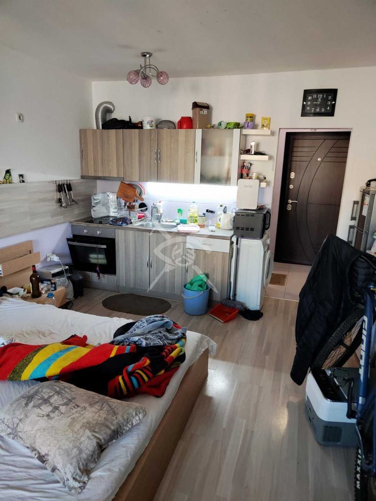 Продава се Ателие в Поморие - 43 кв.м за 1652 €/кв.м - Снимка #4