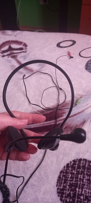 Vând casti cu microfon 15 de lei