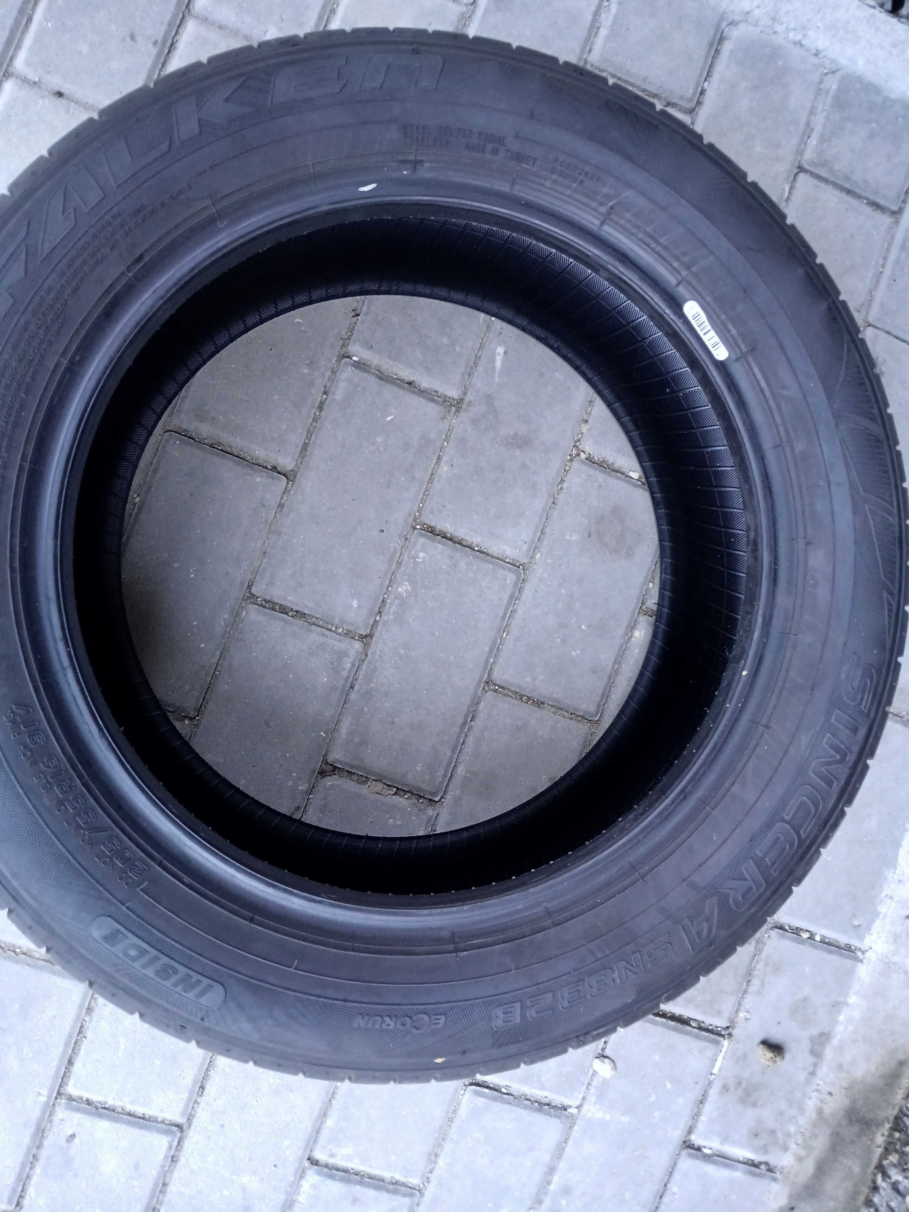 Продавам чисто нови летни гуми FALKEN SN832B ECORUN DOT X4224