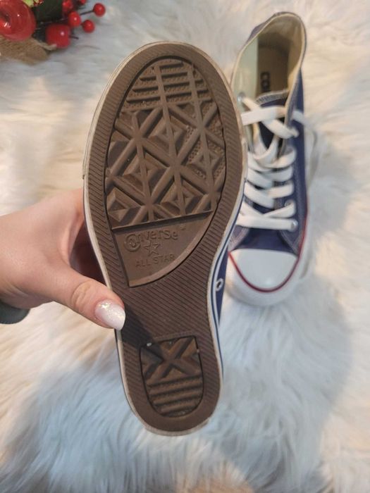 Tenisi Converse cu platforma ascunsa