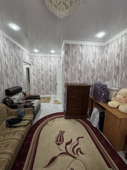 Продам 3 комн.кв - 8 мкр