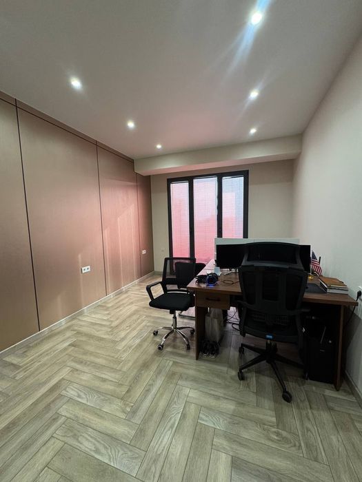 Аренда здания под офис с мебелью и техникой