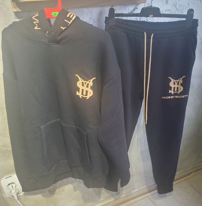 Trening Made by Society Calitate Superioara