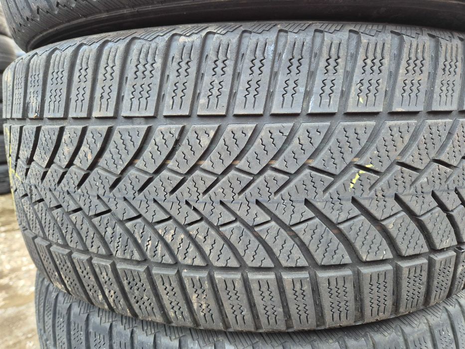 2 Anvelope de IARNA - 225/45/17 - Semperit - Stare F BUNA DOT 2019 !