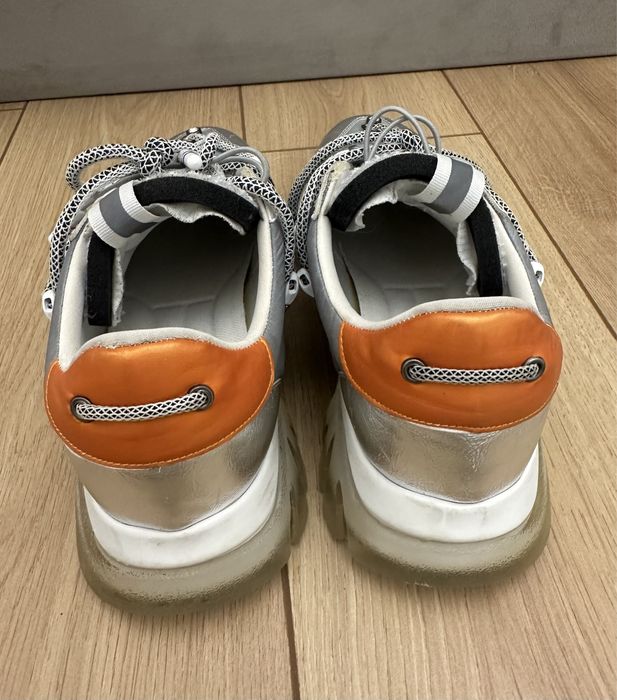 Сиви маратонки Bambi