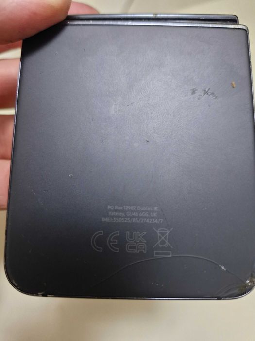 Flip z 200 lei.pentrj piese