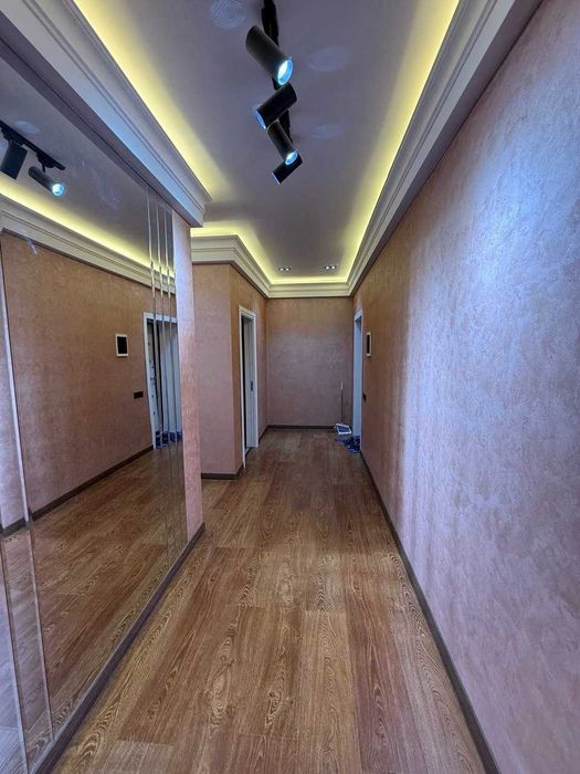 Янги доман 2 хонали евро тамирланган квартира сотилади ФАЙЗИОБОД