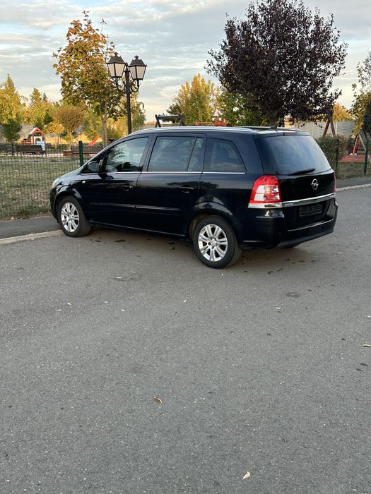 Opel Zafira 1.7 CDTI - 7 locuri