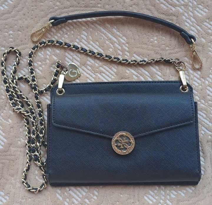 Оригинална чанта Guess