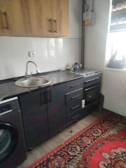 Уй сотилаи 1 хонали