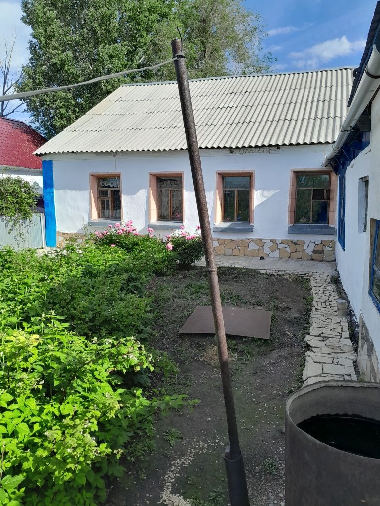 Обменяем дом на 3 х комнатную кв.