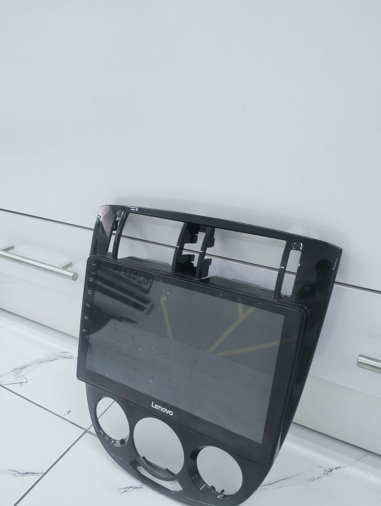 Магнитола Lenovo 2DIN с экраном для автомобиля с торгом
