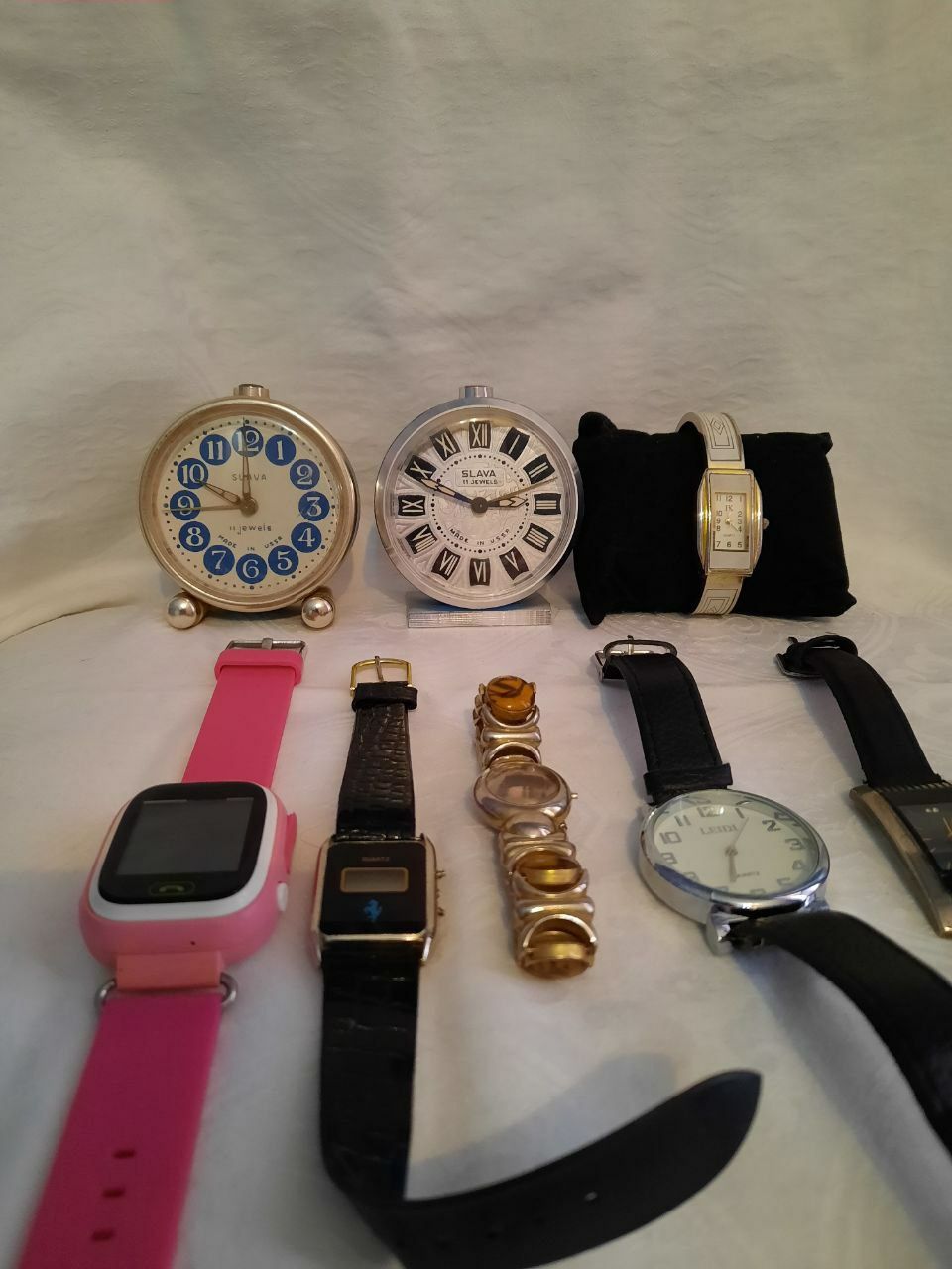 Продаю разные часы.