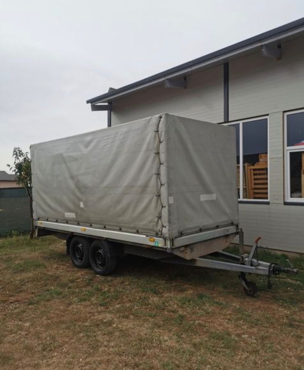 Remorca cu Prelată 2500 kg Humbaur Germania