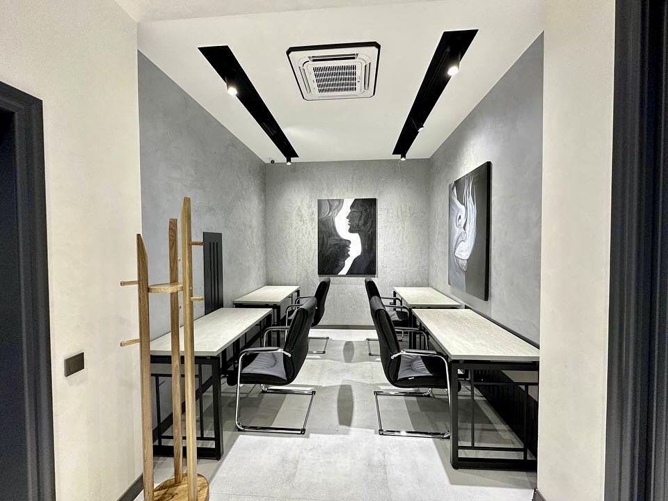 Аренда Новый Hi-Tech Office Ц-1 Чайкоф Вдоль дороги 95м2 С мебелью