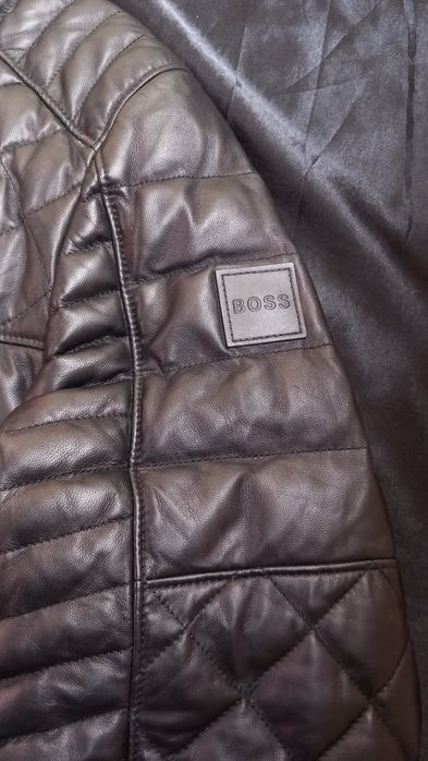 Hugo Boss мъжко яке от ангнешка кожа L/52