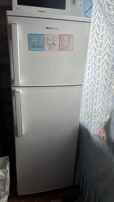 Продам холодильник