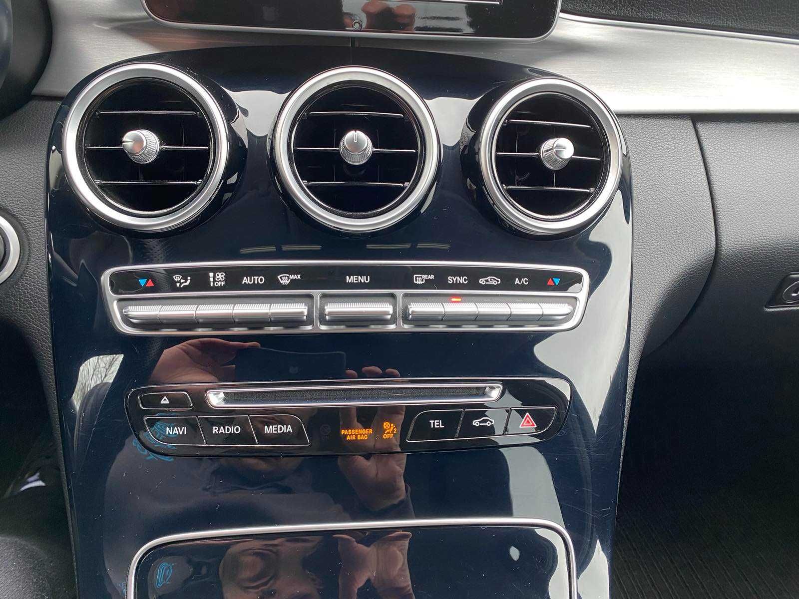 Mercedes Benz C180