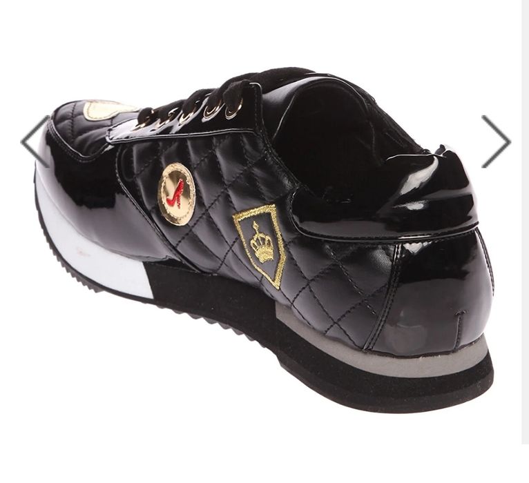 Сникърси Moschino два модела и кецове Moschino