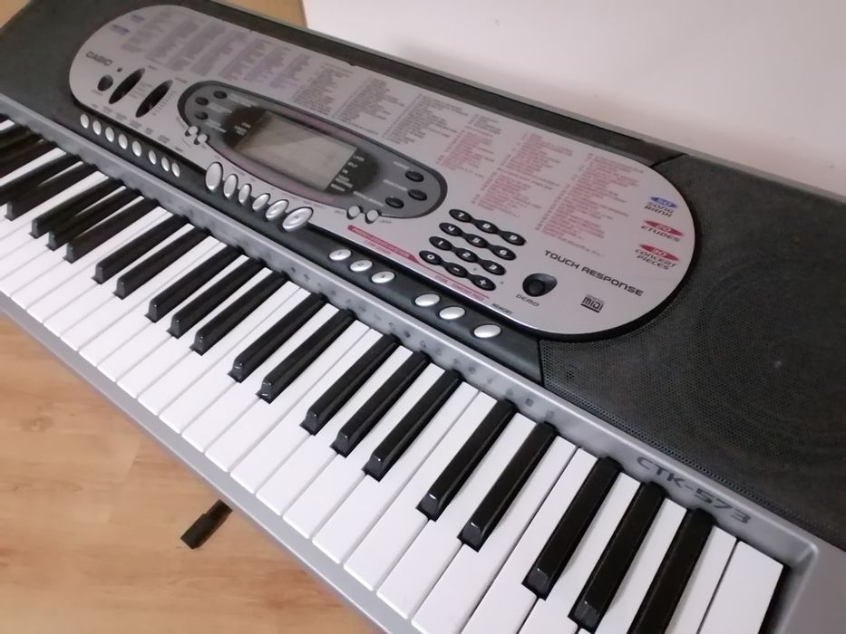 Casio CTK-671  CTK-573 pian digital dinamic orga