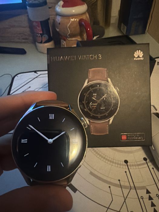 Huawei watch 3 ca nou pe emag e 1700 de lei