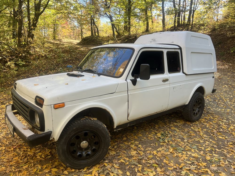 Lada Niva 1.7i Pickup