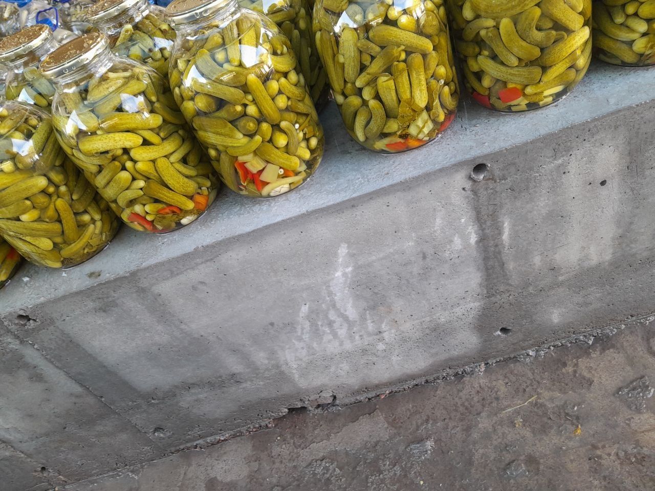 Marinovinniy bodringlar sotiladi xalol va toza maxsulot