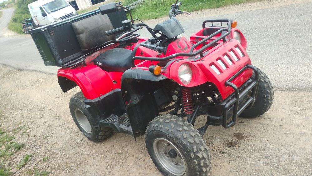 ATV 220cc recent adus in țară