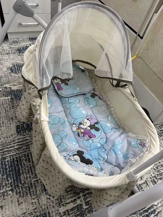 Детская люлька ( кровать) сотилади