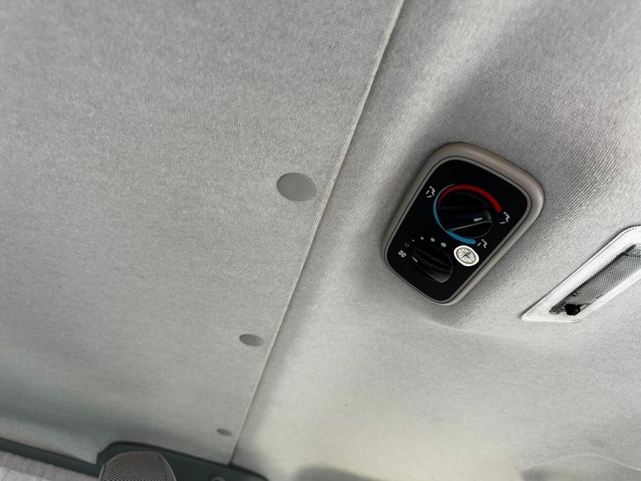 Ford Transit EuroLine - 7+1 (8 Locuri) - 2.2D 140CP - Clima / Sirocou!
