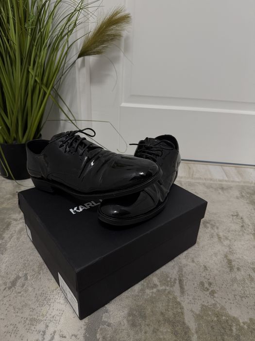 Pantofi negru lucios, de gala !