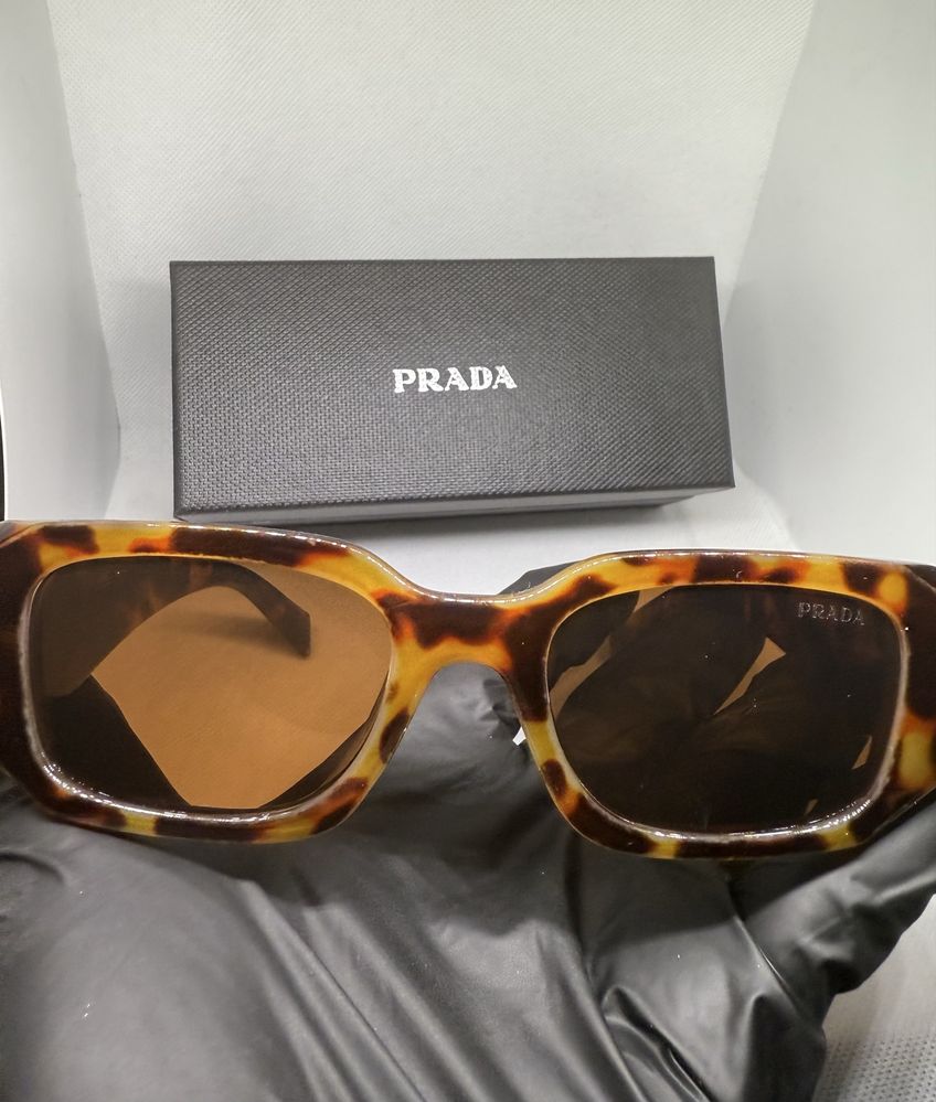 Ochelari de soare Prada Runaway Leopard Lenses