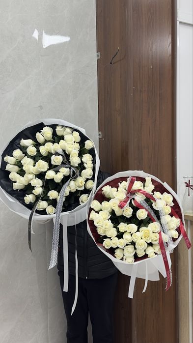 Цвети 51 штук розы