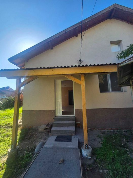 Нова къща в гр. Искър, обл. Плевен .