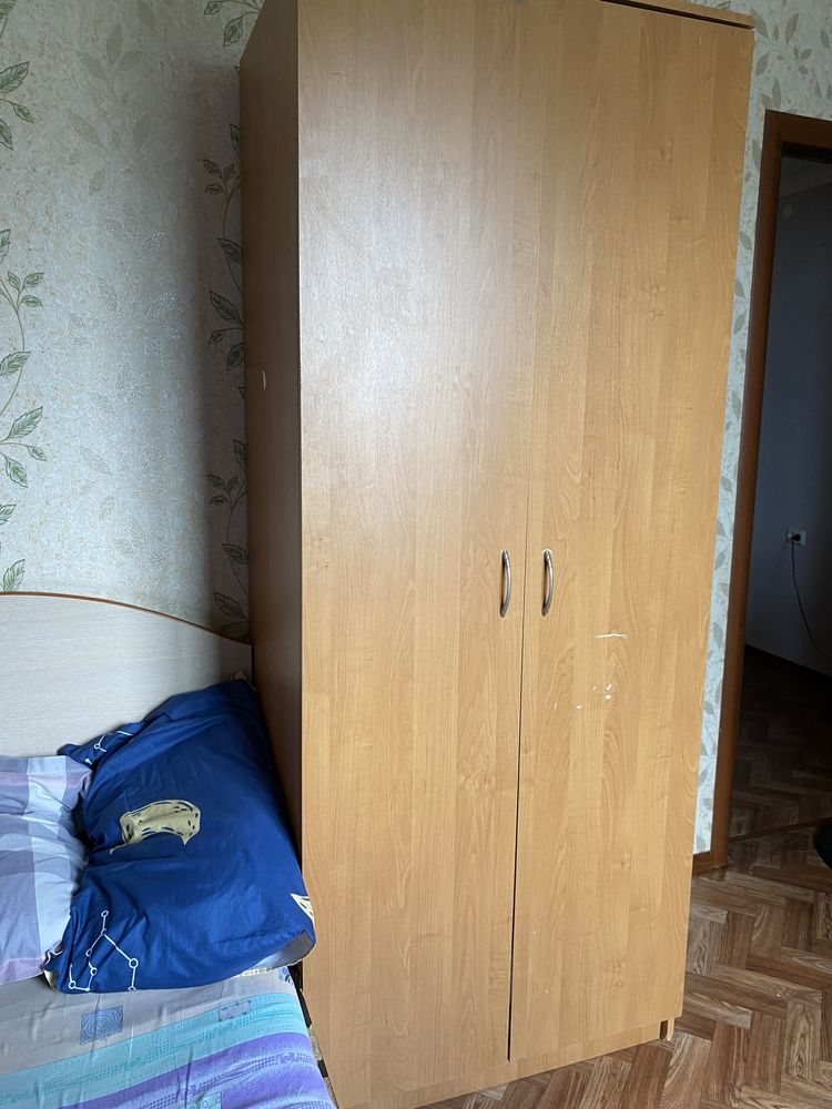 Продам мебель. Два шкафа