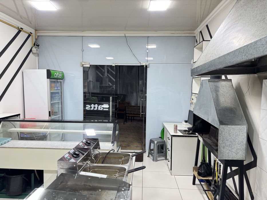 Tayyor biznes oshxona hamma jihozlari bor milliy,yevropa va fast food